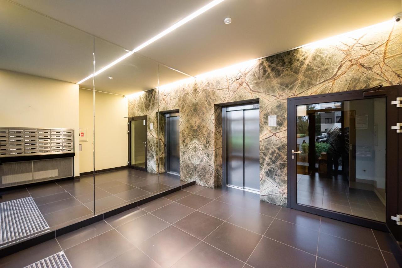 Sokratesa Estate Ideal Apartment Varsó Kültér fotó